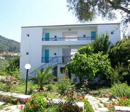 Daire Santa Maria Áyios Nikítas