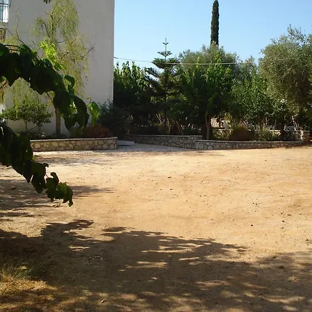 Santa Maria Apartment Agios Nikitas